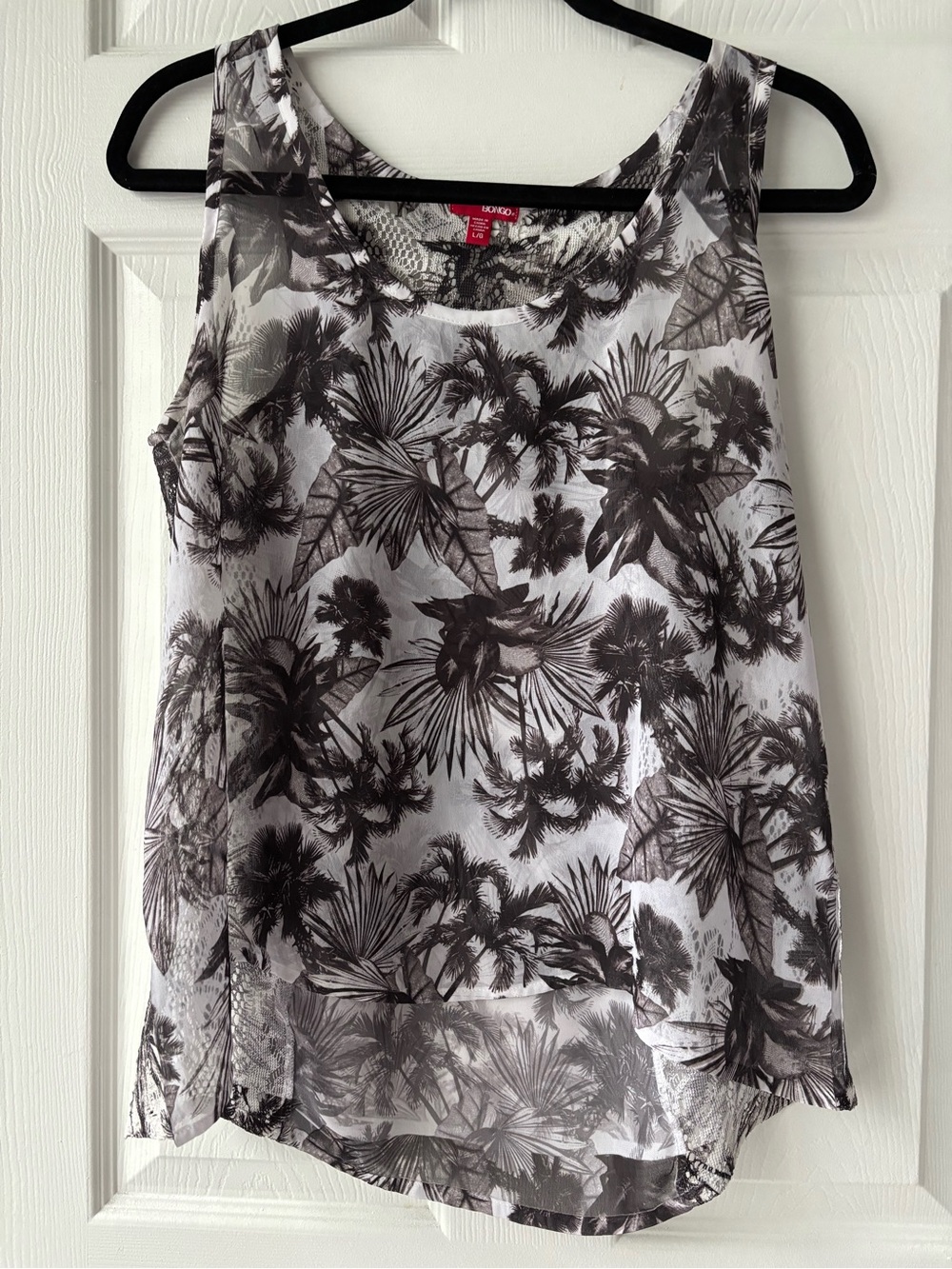 Bongo Women’s Size M Black & White Sleeveless Tropical Palm Tank